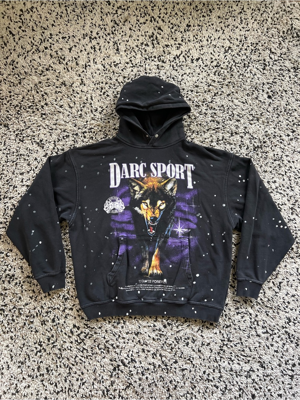 Darc Sport Wolves Vintage Collection Hoodie Wolf Graphic Pullover Splatter Large